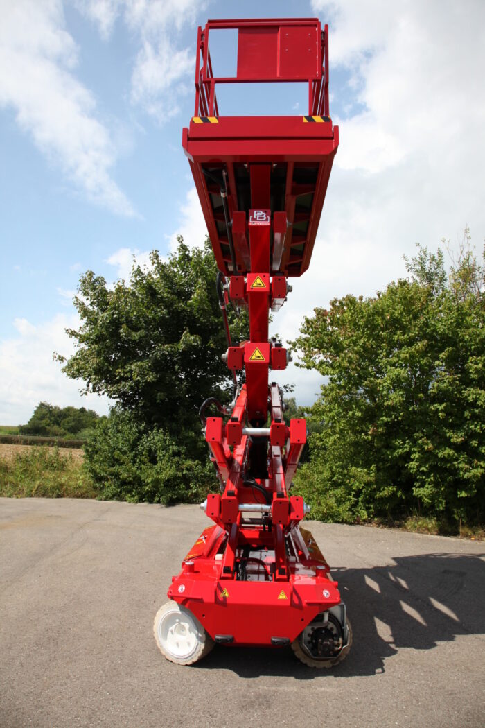 PB S151-12E front
