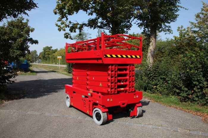 PB S100-12EL reduzierte Transporthöhe durch klappbare Geländer
