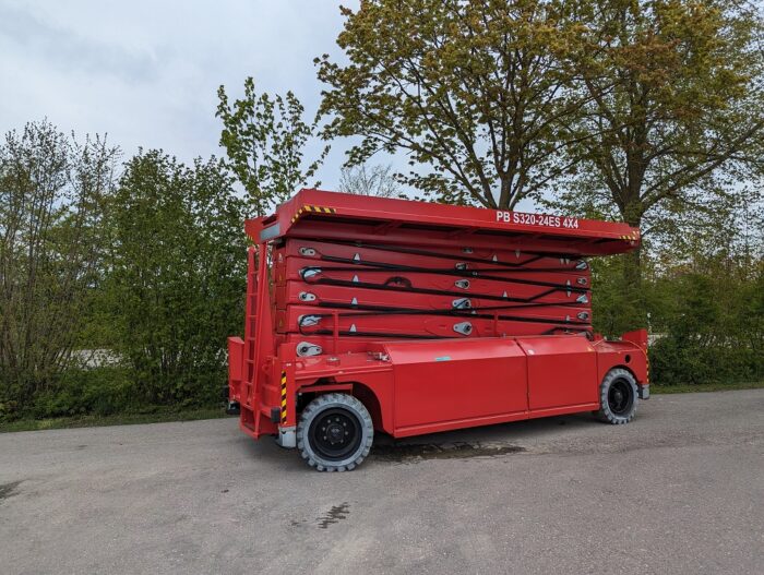 PB S320-24ES 4x4 – Bild 2